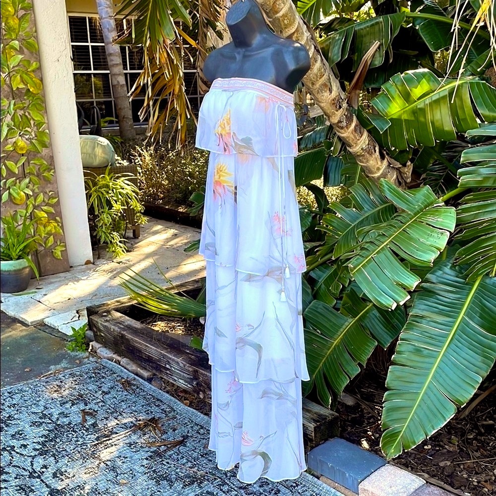 White House, black market floral strapless ruffled maxi dress